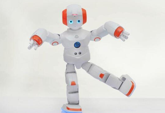 教育机器人具备了怎样的作用？